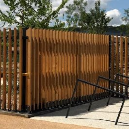 amenagement-exterieur-bois-parc-level-beynost-agence-trace-rhone-alpes-MUNOZ-métallerie-à-Saint-Marcel-Bel-Accueil-scierie-mandray-vosges-lorraine-alsace-2