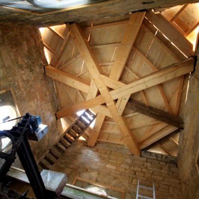 charpente-bois-de-france-restauration-du-clocher-de-longchamps-sur-aire-meuse-agence-2bdm-maddalon-freres-vandieres-scierie-mandray-vosges-lorraine-alsace-LONGCHAMPS-SUR-AIRE-(6)