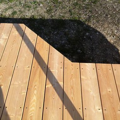 Terrasse en bois de Frznce, Mélèze, Scierie Mandray, Vosges